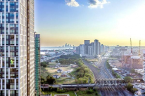 Sunset Bliss: Elegant 2BR Condo with Scenic Views!
